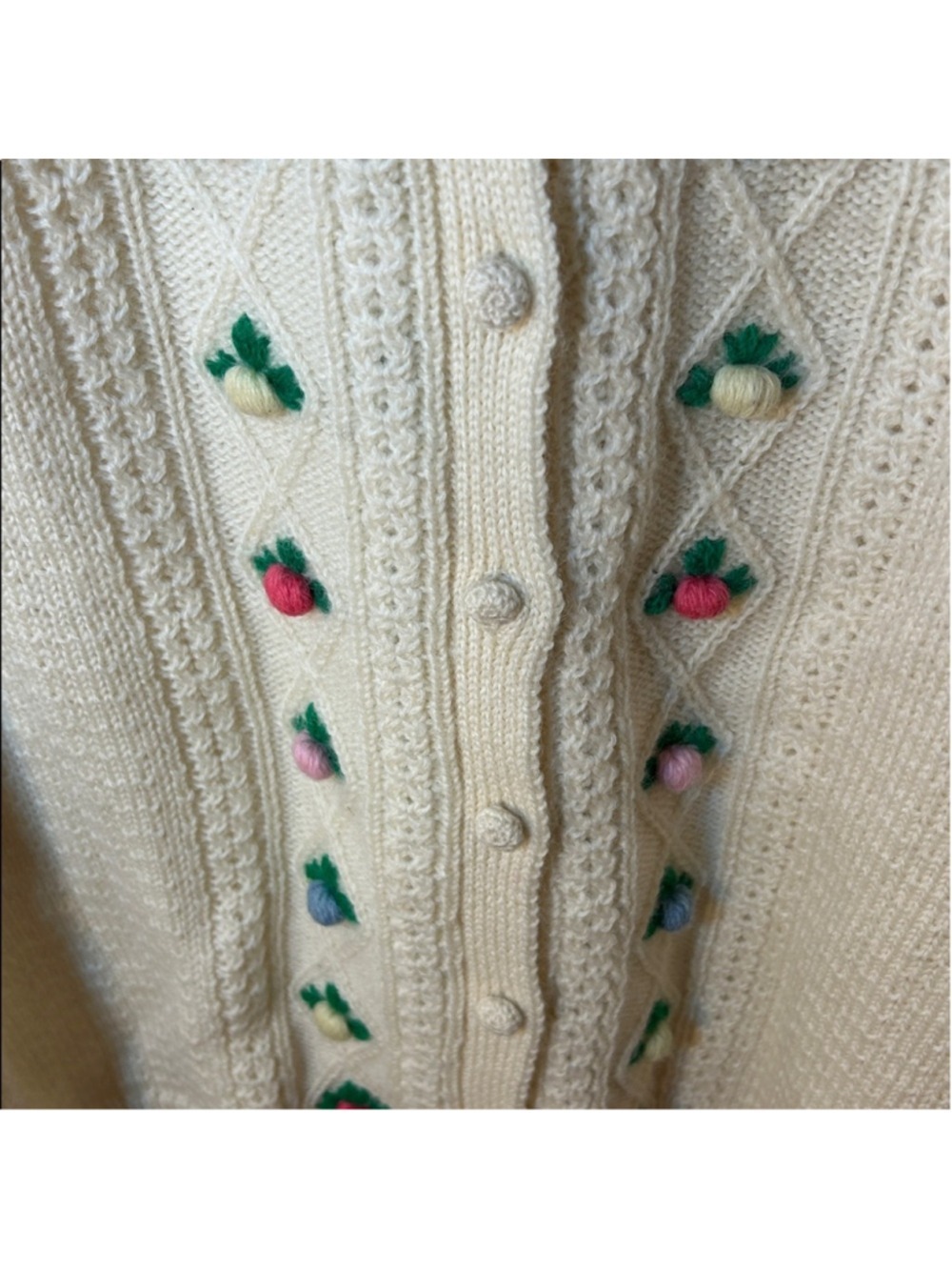vintage lady clansman 100% wool 3-D floral cream knit cardigan sz large cottag - Picture 4 of 7